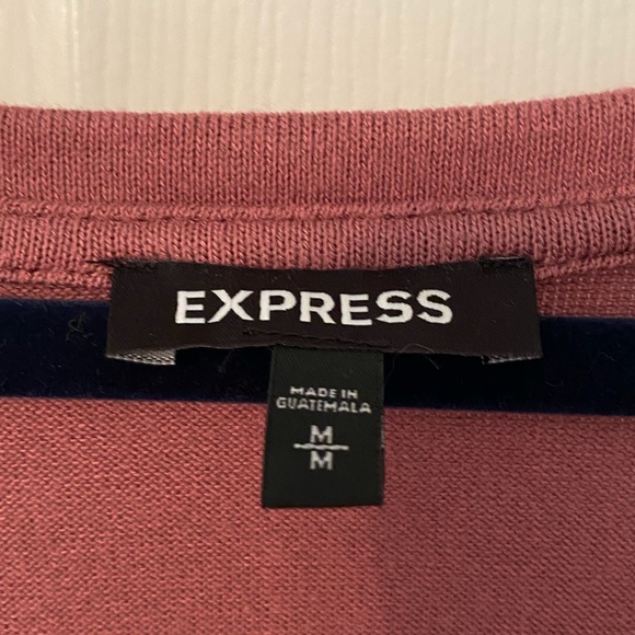 Express dark pink 3/4” V-Neck Tunic - Picture 3 of 5